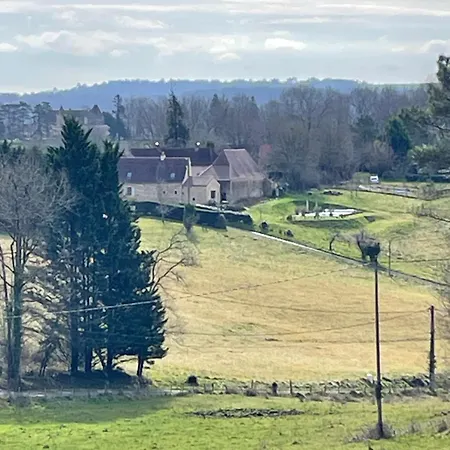 Ferme Redouline - 3 Bedroom, Large Private Pool Holiday home Valades