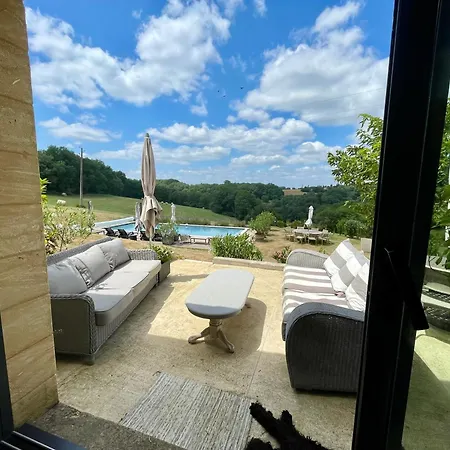 Casa vacanze Ferme Redouline - 3 Bedroom, Large Private Pool *